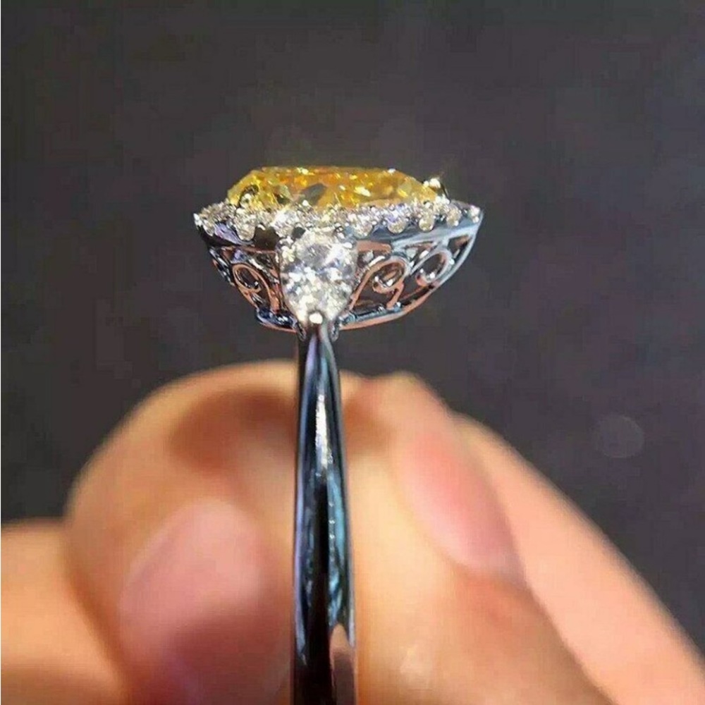 .925 Sterling Silver 2 ct Pear Cut Yellow Sapphire & White Sapphire Ring - Picture 3 of 11